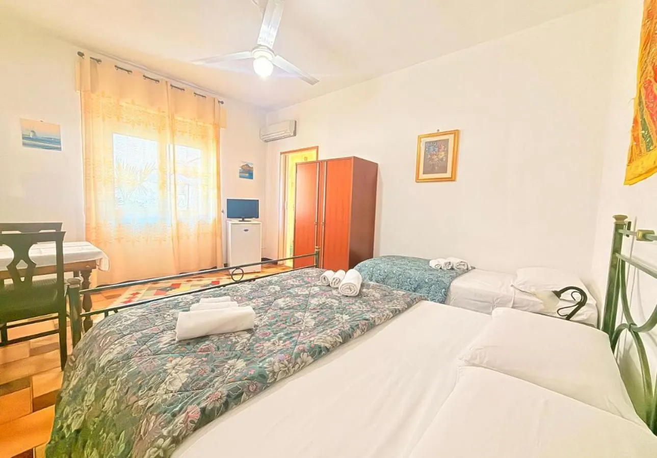 Bed & Breakfast Tonnara di Bonagia 0*,